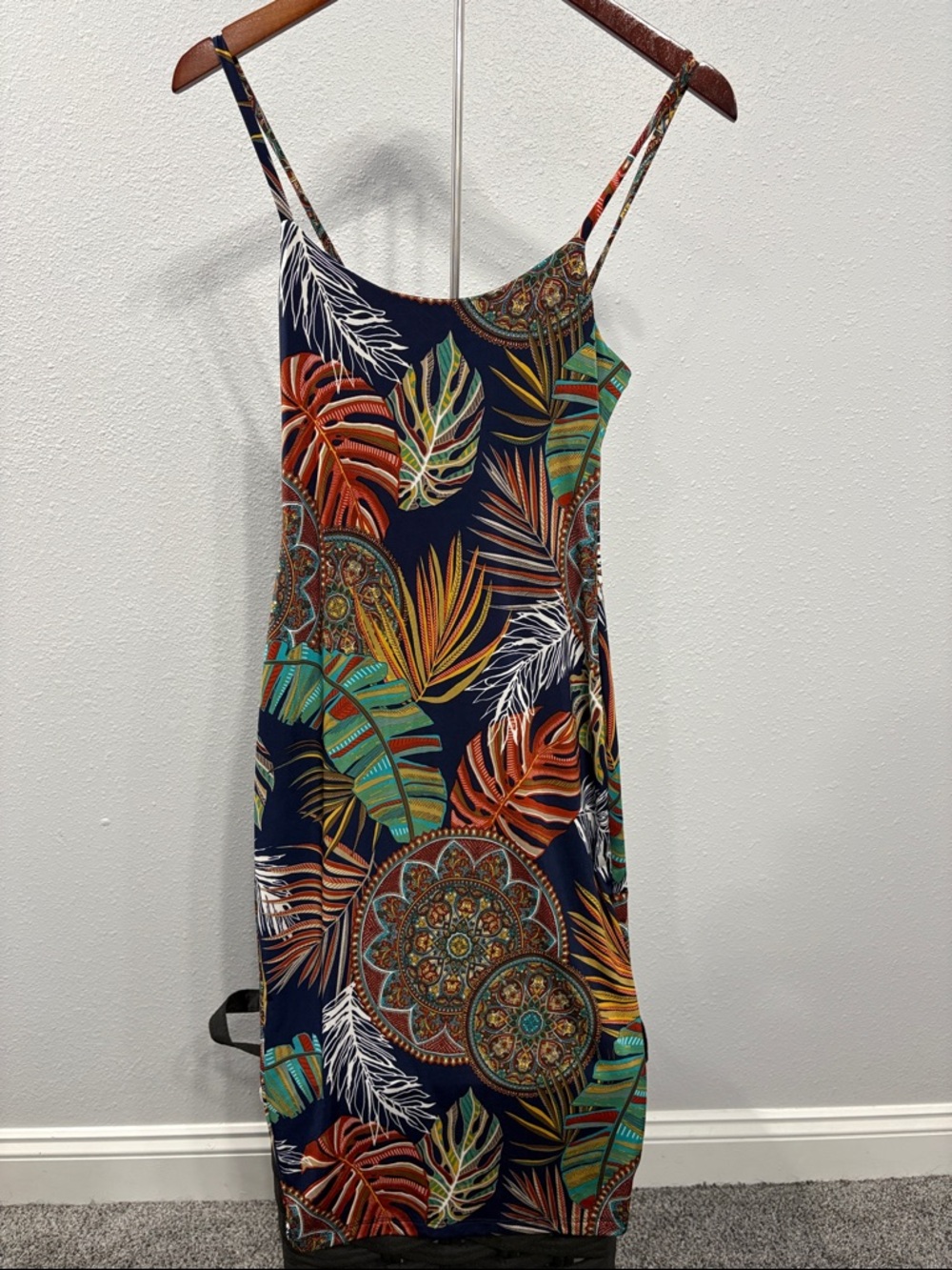 Sleeveless Tropical Print Dress in Navy with Multicolor Leaves